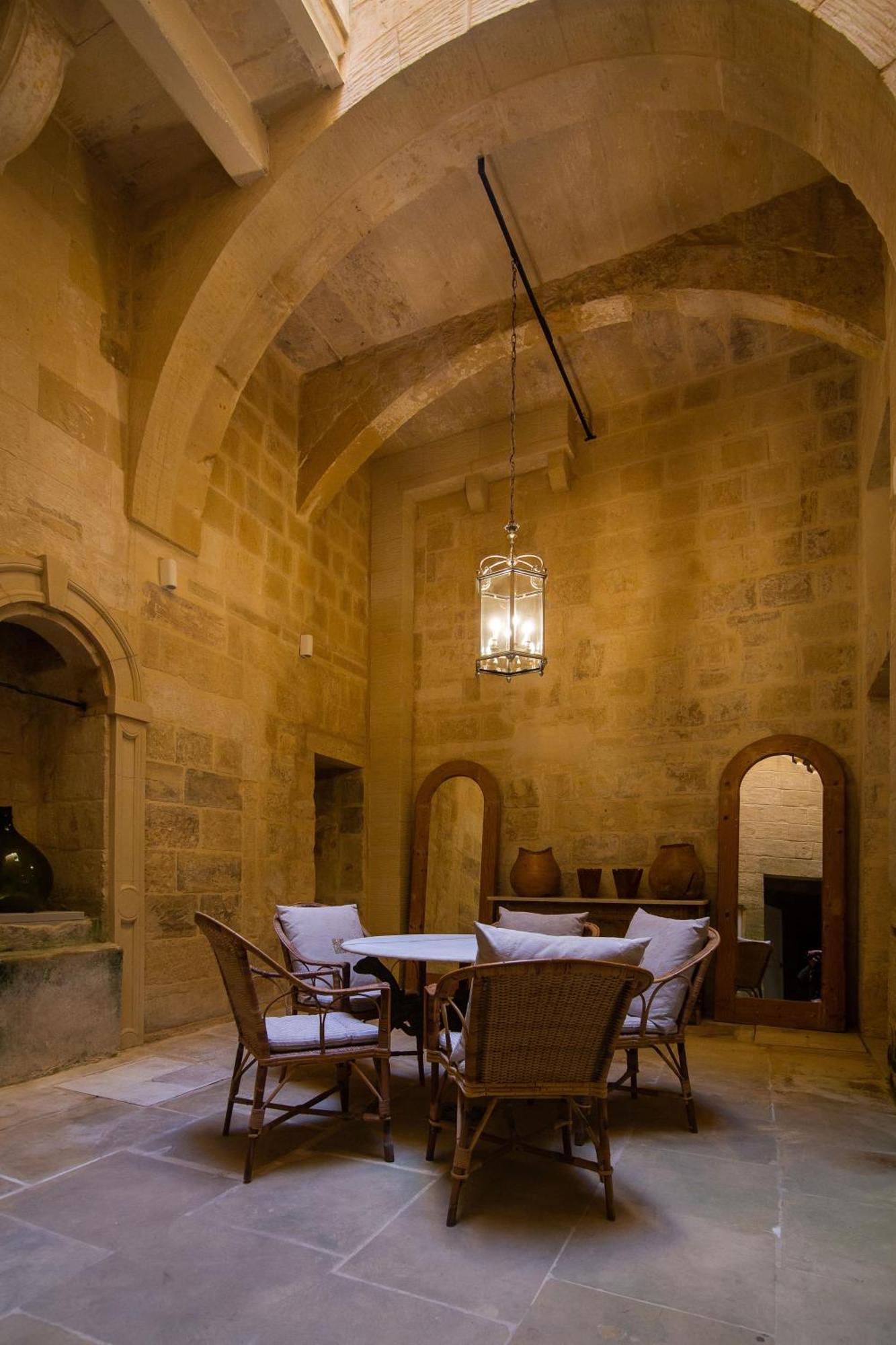 Palazzino Birgu Host Family Bed And Breakfast מראה חיצוני תמונה