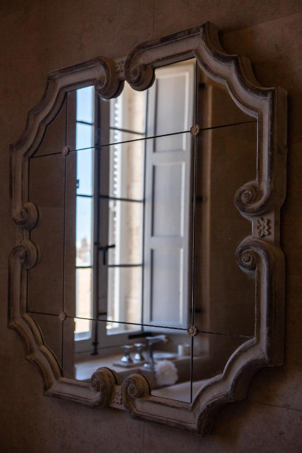 Palazzino Birgu Host Family Bed And Breakfast מראה חיצוני תמונה